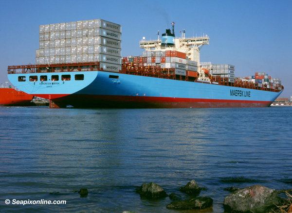 Sovereign Maersk, MSC Domna X 9120841 ID 723